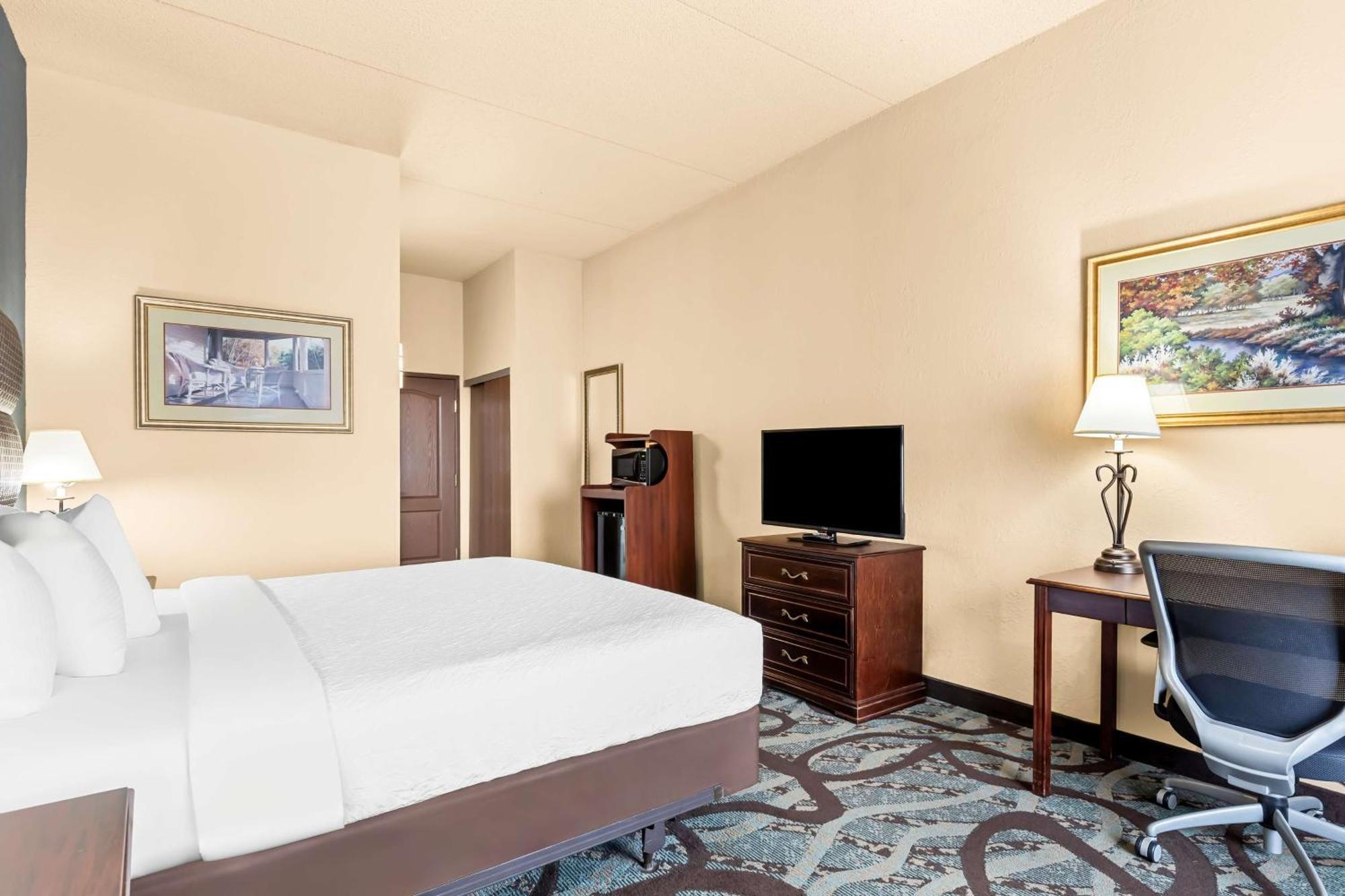 Best Western Holiday Manor Newton Exterior foto